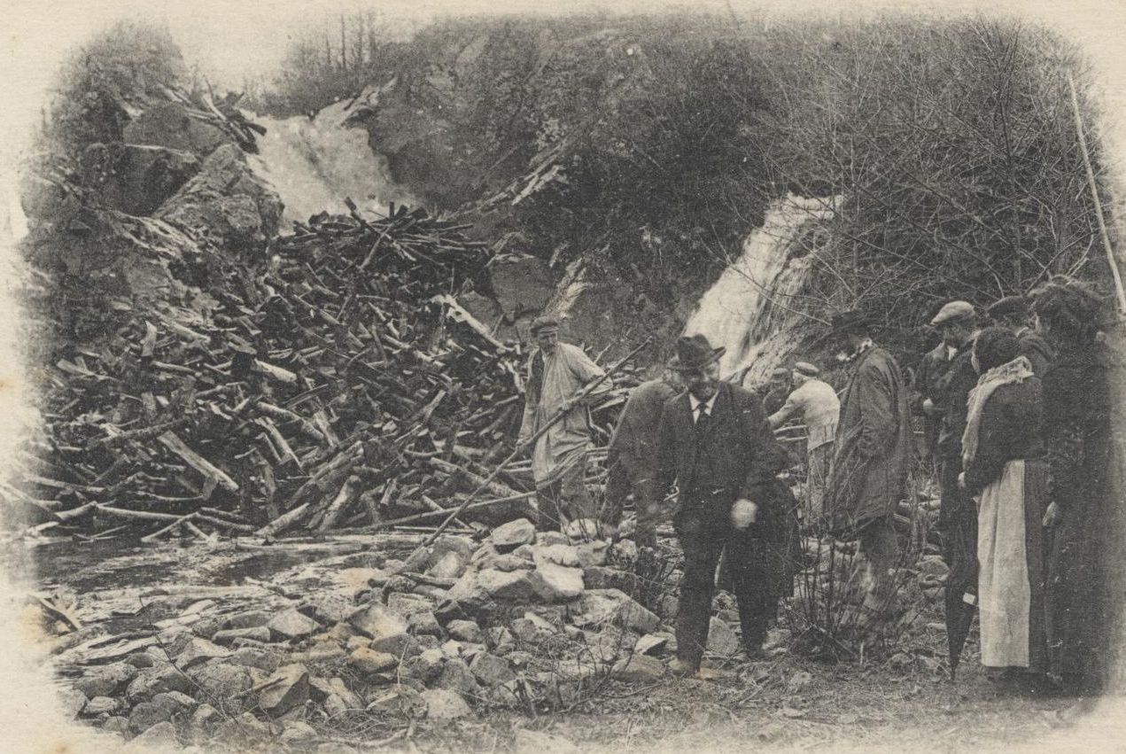 Dans le Morvan, la sciure de bois servira bientôt à se chauffer - La  Roche-en-Brenil (21530)
